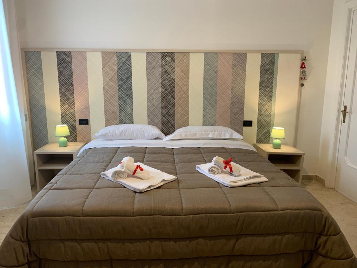 Villa Anna Guesthouse Brindisi Eksteriør bilde